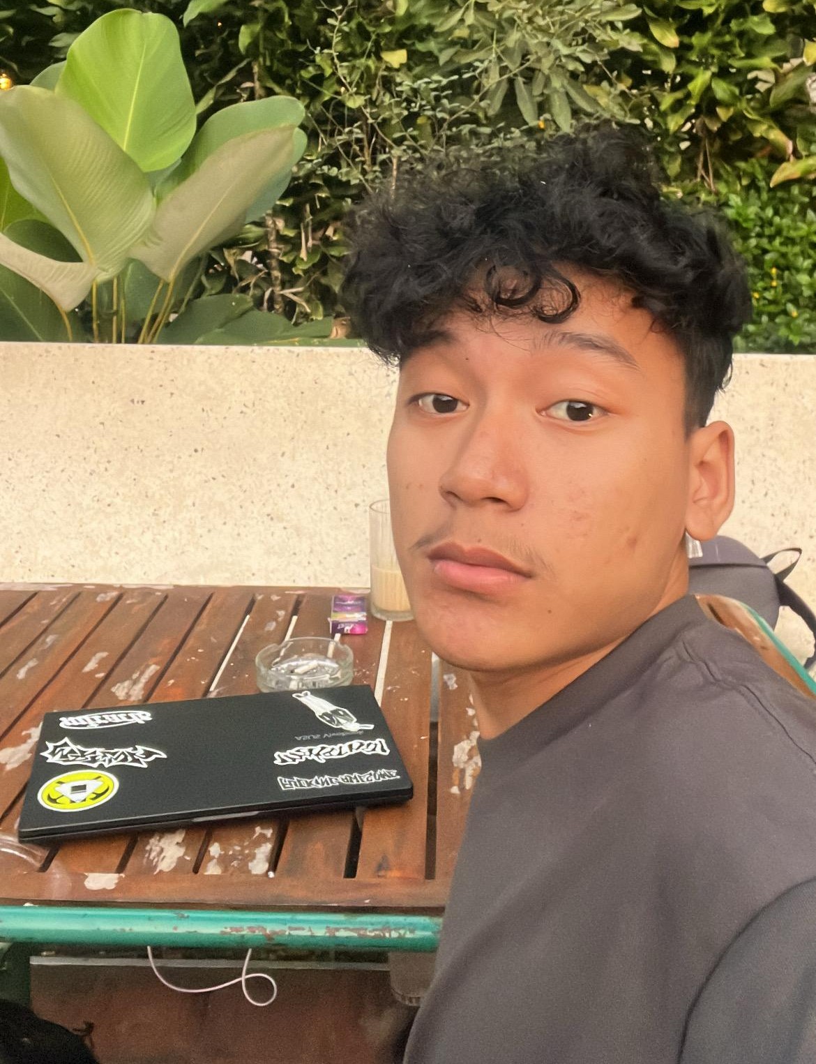 gambar
